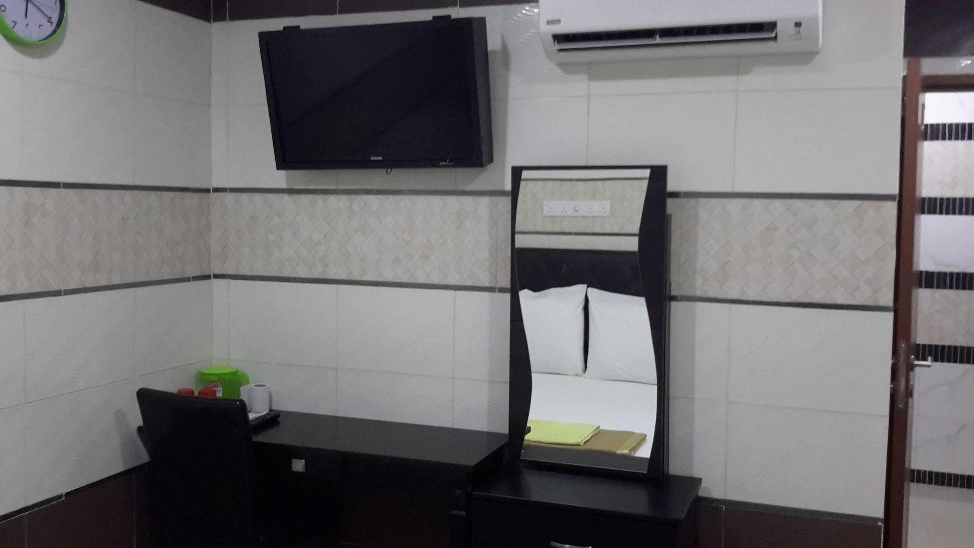 Shah Alam Business Hotel Eksteriør billede